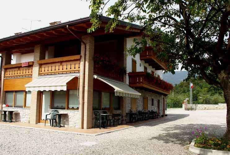 Wine Resort Colle Villano Faedis Exterior foto