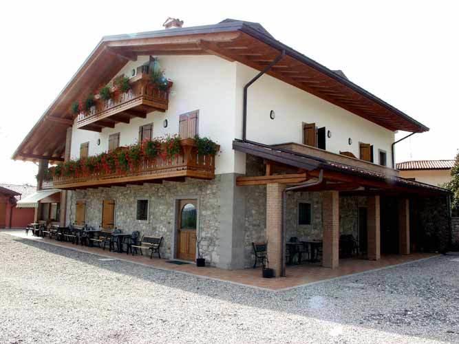 Wine Resort Colle Villano Faedis Exterior foto